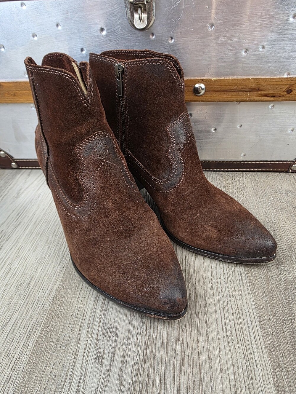 Frye Renee Seam Ankle Booties Size 9